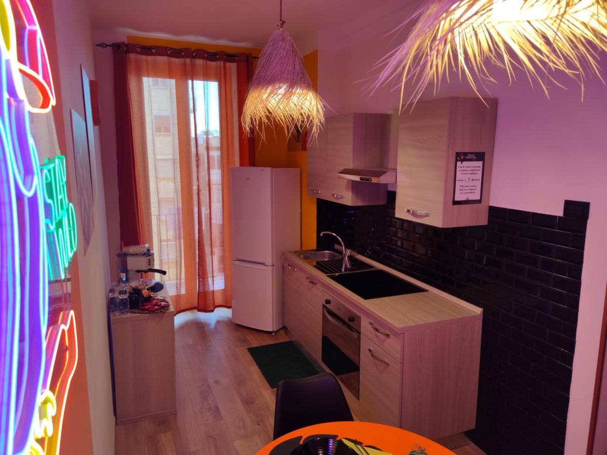 Suite Maison Tropical - Luxury Apartment In บารี ภายนอก รูปภาพ